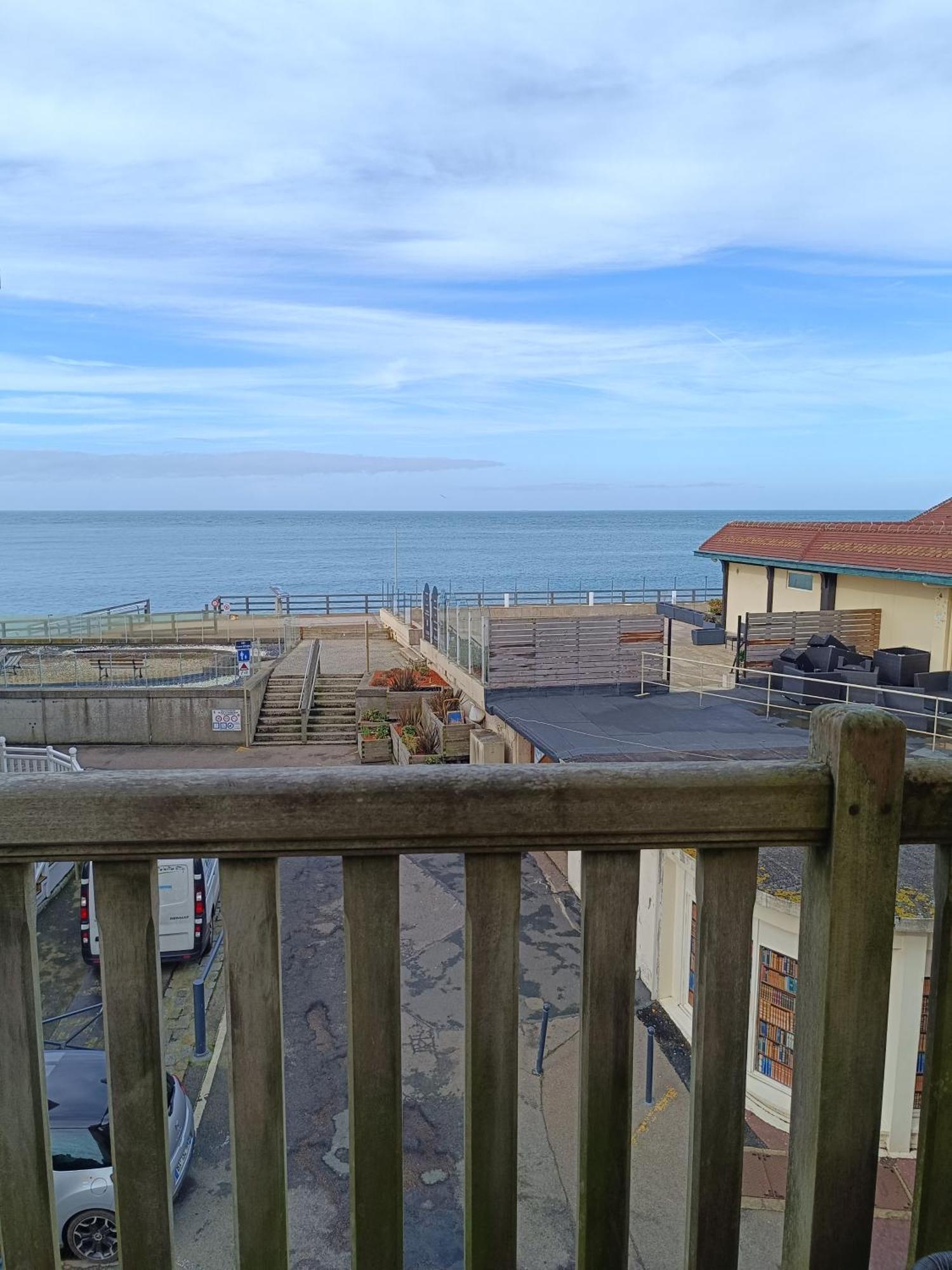Les Galets Bleus Bed & Breakfast Étretat Dış mekan fotoğraf