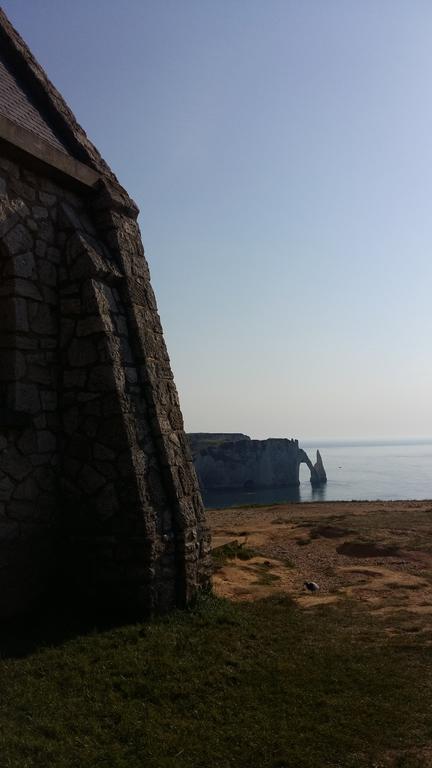 Les Galets Bleus Bed & Breakfast Étretat Dış mekan fotoğraf